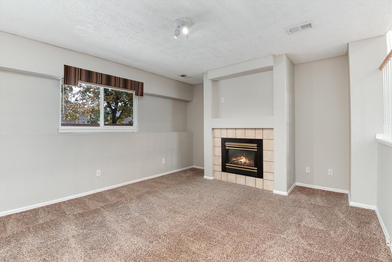 3624 Bucknell Dr - Photo 6 of 33