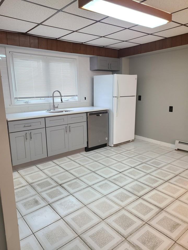 17 Stearns St #1 - Photo 6 of 11