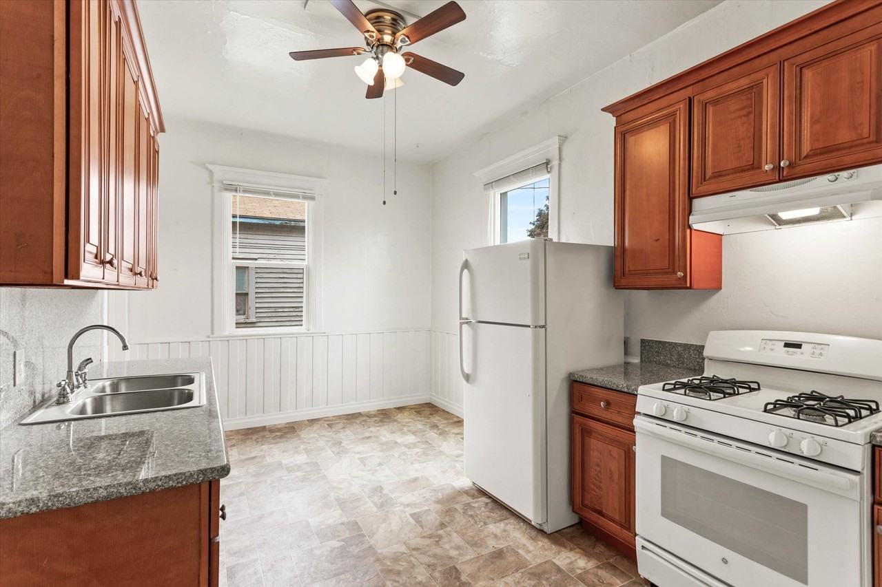 902 W Mansfield Ave #3 - Photo 5 of 31