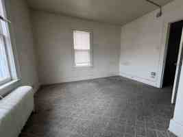 featured image of 132 Simpson St #2