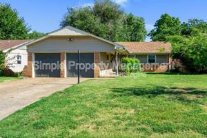 featured image of 3221 Beechwood Dr