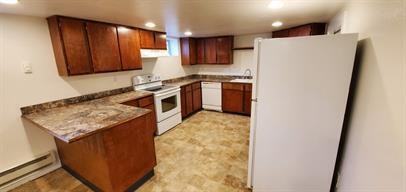 2221 Maxwell Ave #2 - Photo 4 of 9