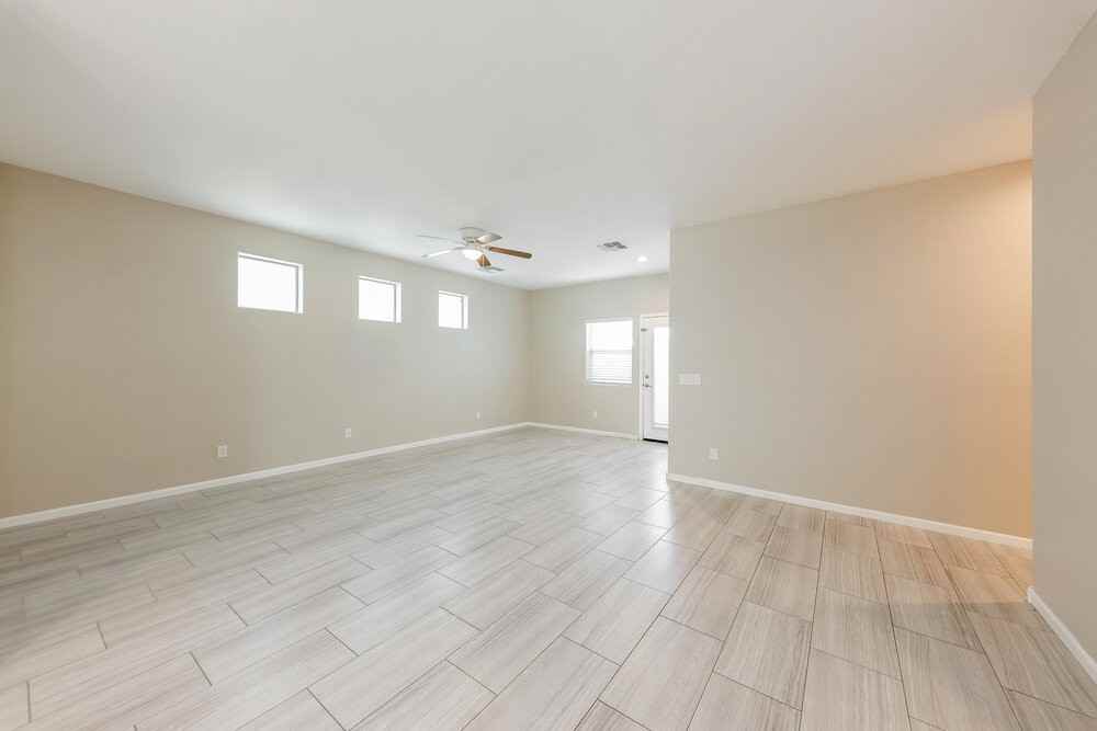 1726 W Minton St - Photo 6 of 17