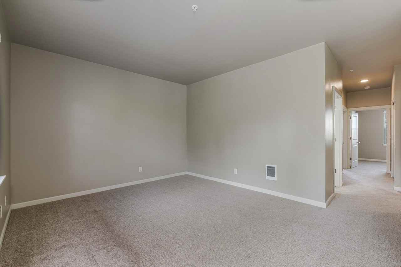 Bethany Apartments - Photo 5 of 38