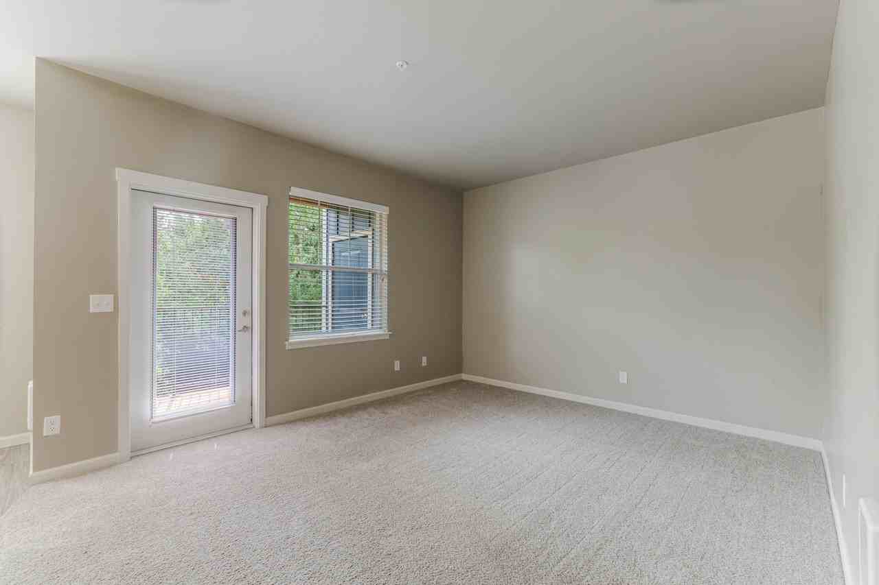 Bethany Apartments - Photo 6 of 38