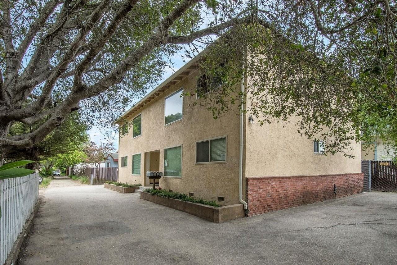 522 Barson St Apt D - Photo 3 of 3