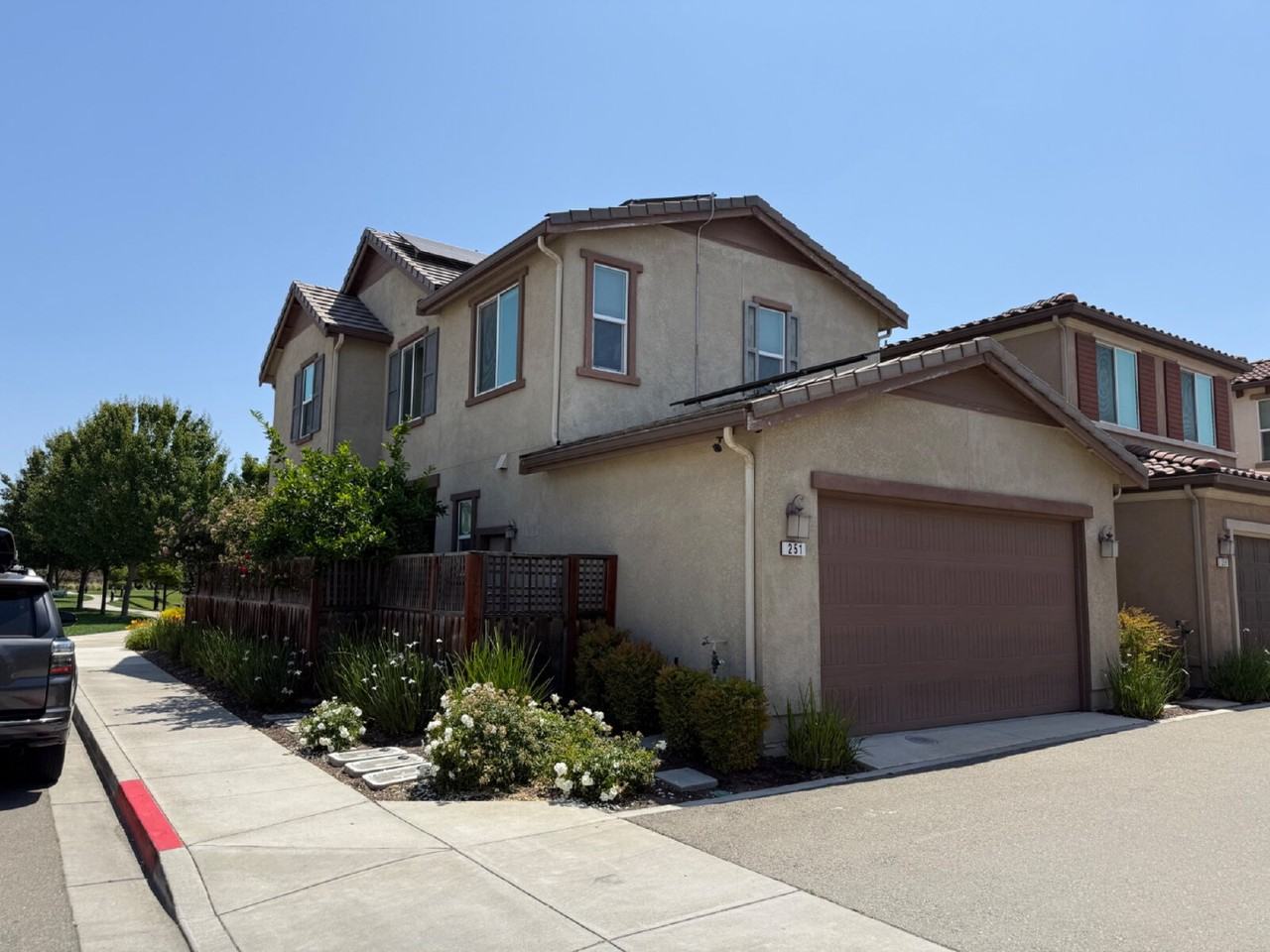 251 Nimbus Cmn - Photo 4 of 27