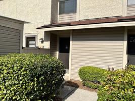 featured image of 901 Olmstead Dr #28