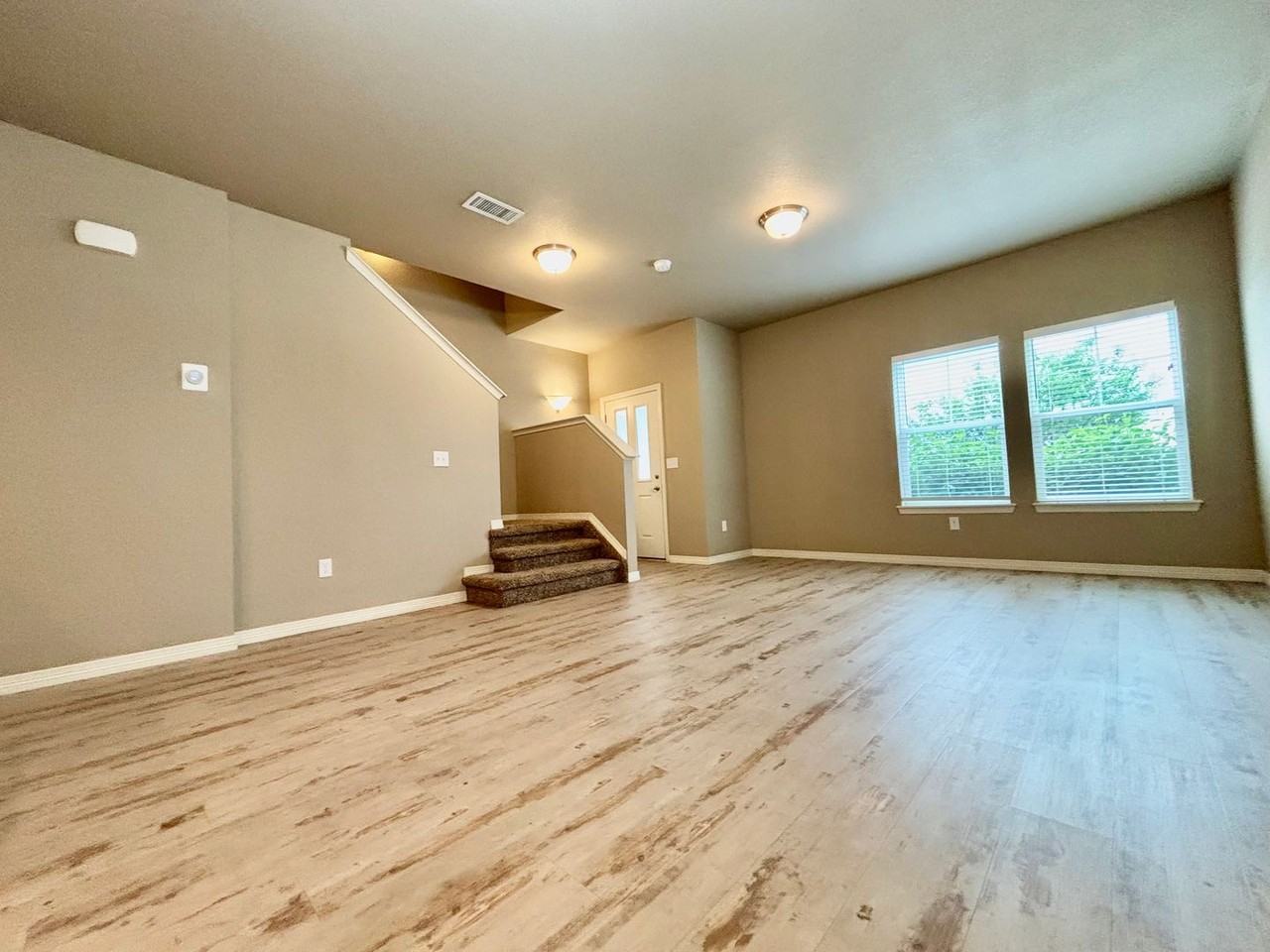 1693 Grand Ave #3 - Photo 6 of 22