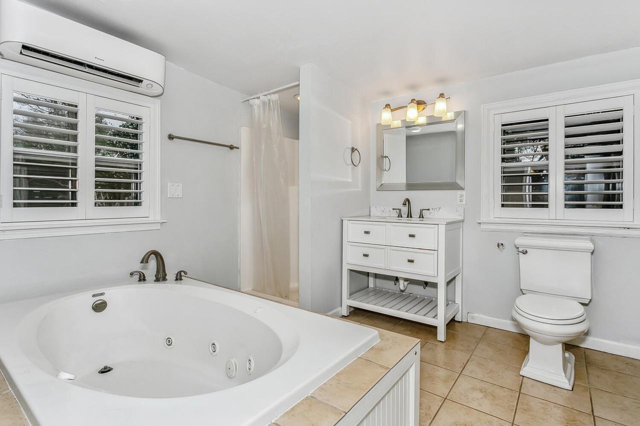 1812 E Avery St - Photo 6 of 19