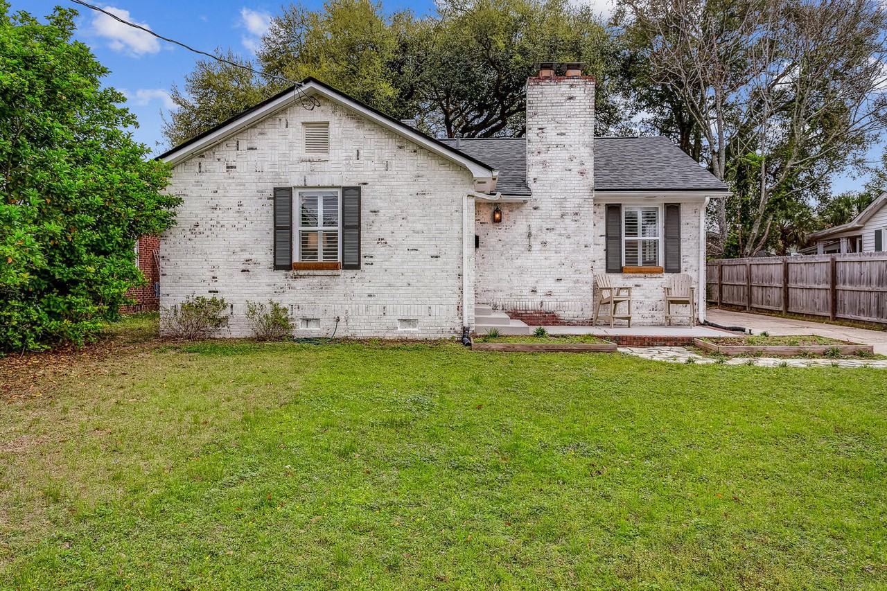 1812 E Avery St - Photo 7 of 19