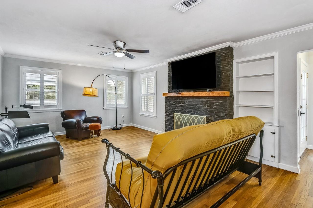 1812 E Avery St - Photo 3 of 19