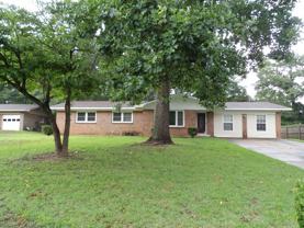 220 Yellowleaf Dr - Photo 1 of 1