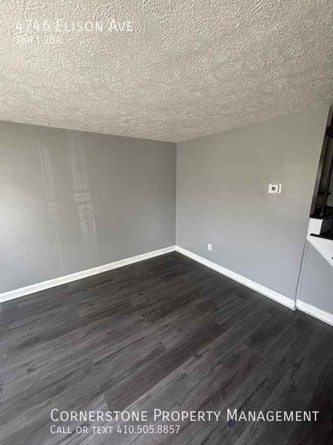 4746 Elison Ave - Photo 2 of 9