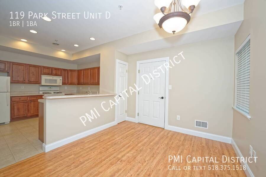 119 Park St Unit D - Photo 2 of 24
