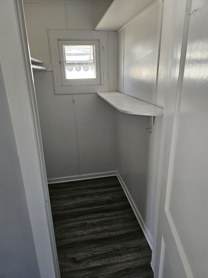 703 N Gladstone Ave #NA - Photo 6 of 16