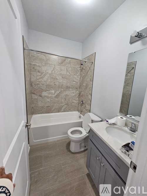 558 Court St #1L - Photo 5 of 10