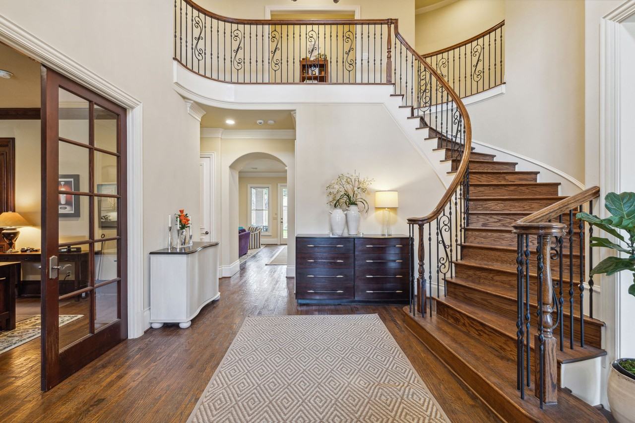 6815 Park Ln #NA - Photo 3 of 17