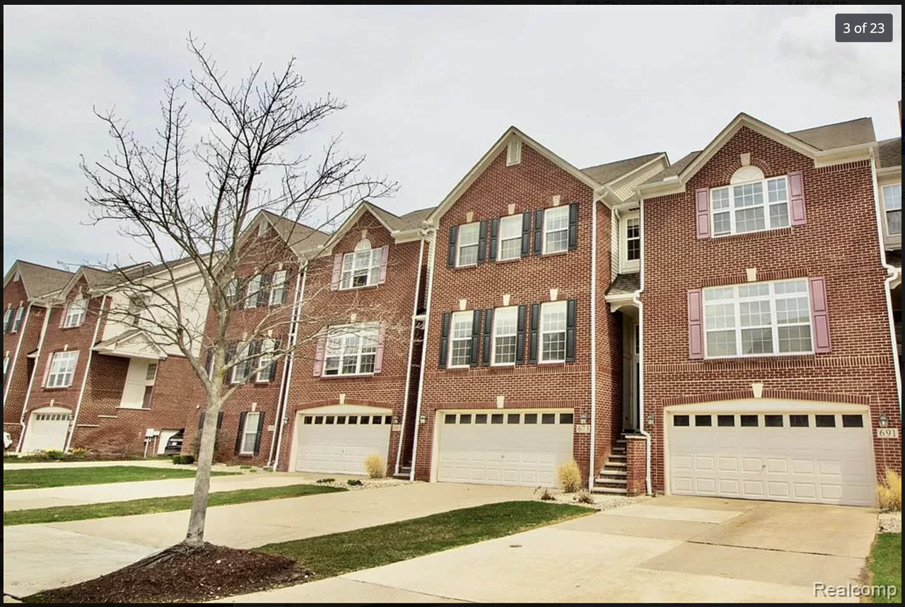 673 Cherry Orchard Rd #135 - Photo 4 of 22