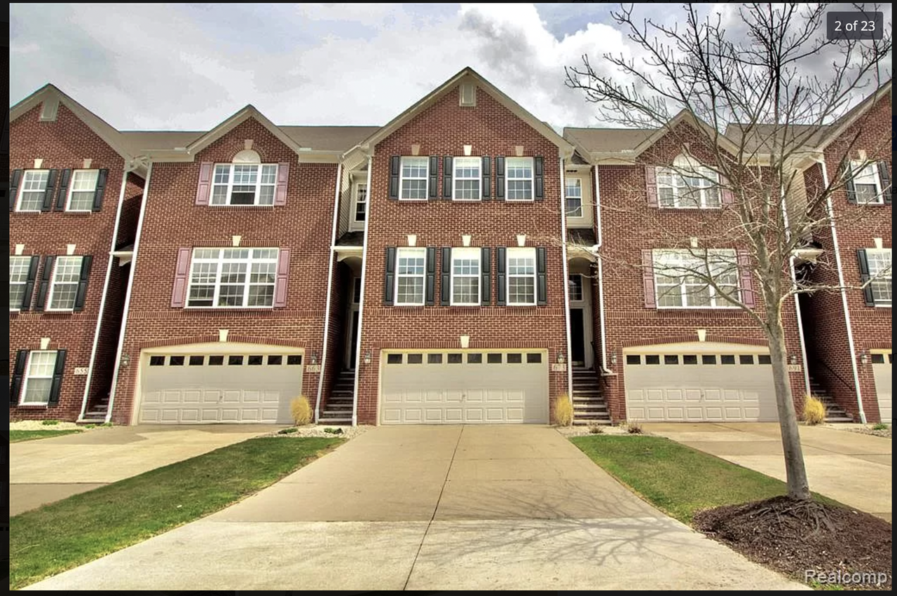 673 Cherry Orchard Rd #135 - Photo 3 of 22