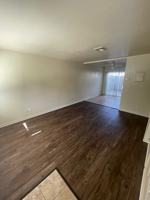 featured image of 1024 Lorraine Pl #14