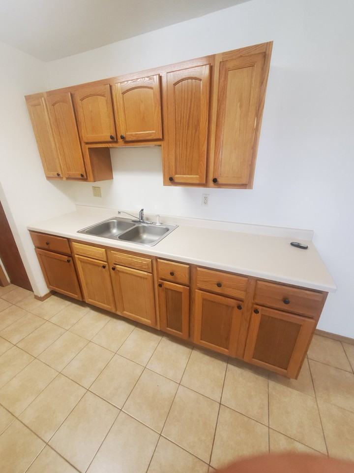 1729 La Crescent St #66 - Photo 4 of 11