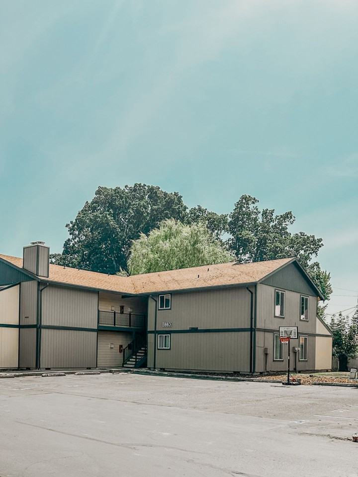 Whitman Park Apartments - Photo 2 of 50