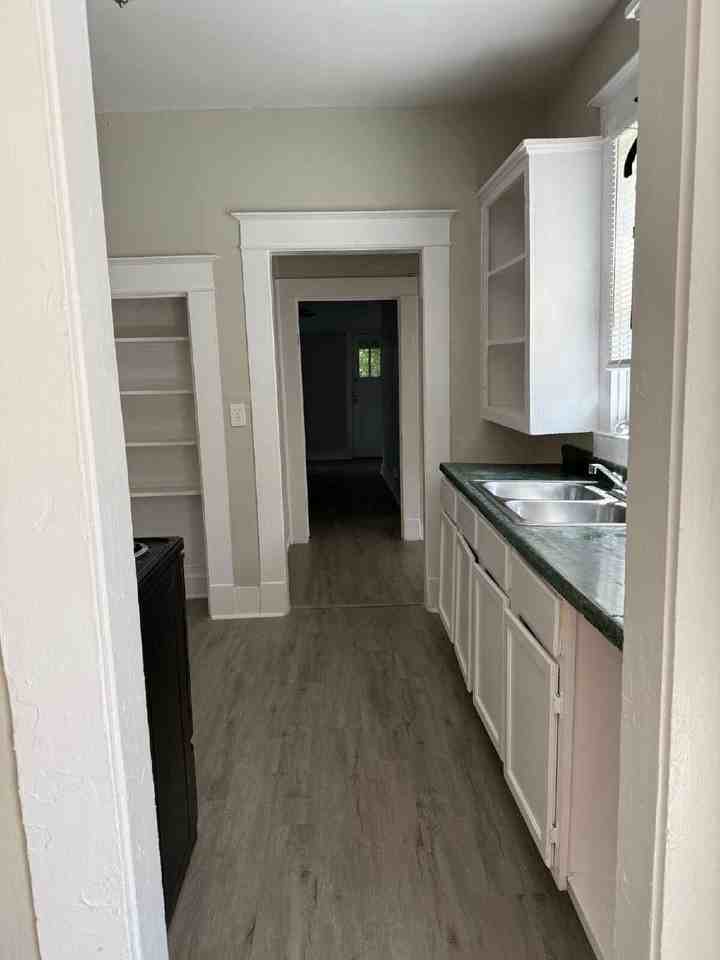 214 East Huff Avenue #2 - Photo 2 of 10