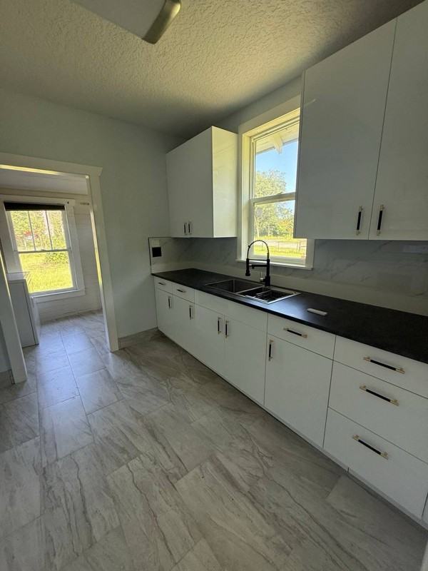 4486 Mills Rd - Photo 7 of 20