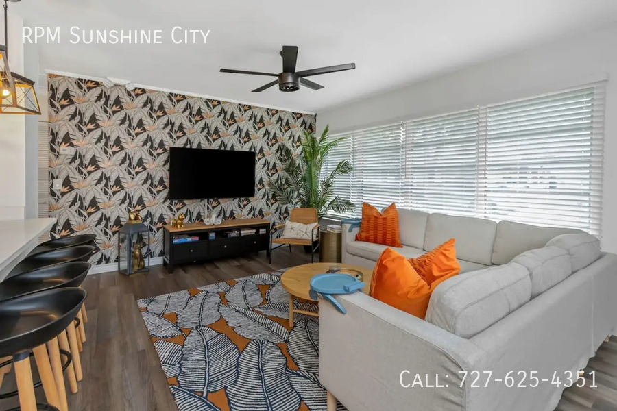 1500 Clearwater Largo Rd N - Hidden Gem Oasis #5 - Photo 2 of 44