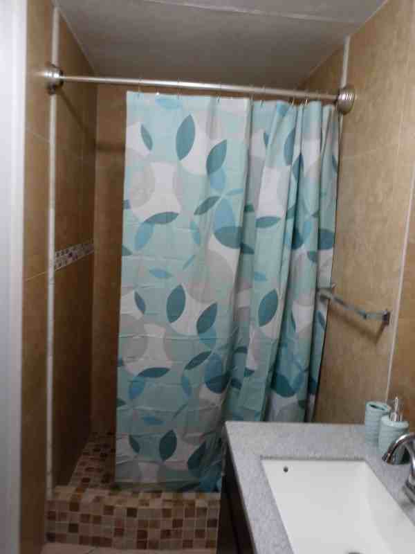 10432 - Photo 2 of 10