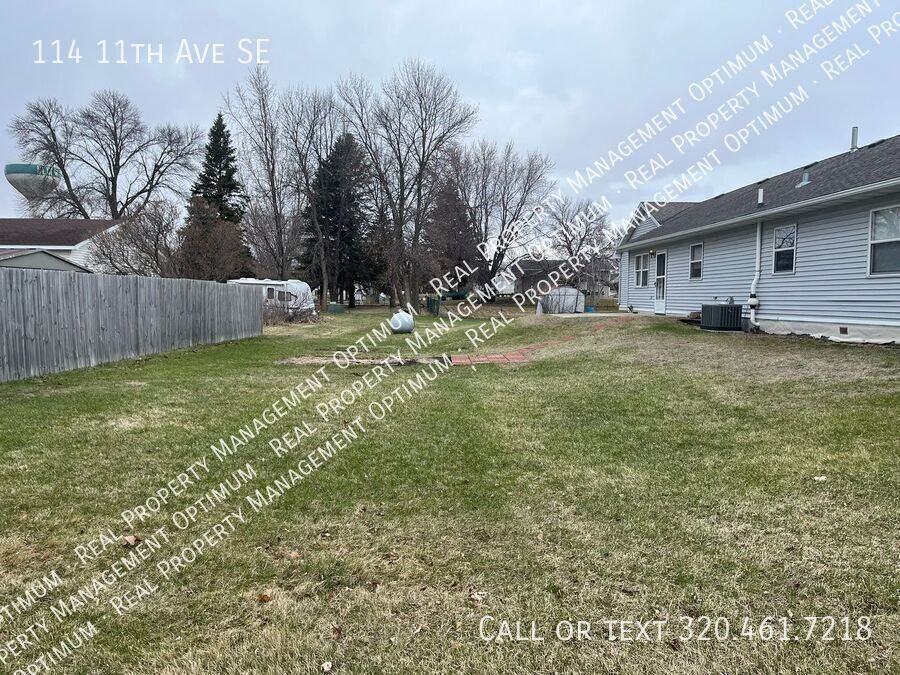 114 11th Ave Se - Photo 2 of 29