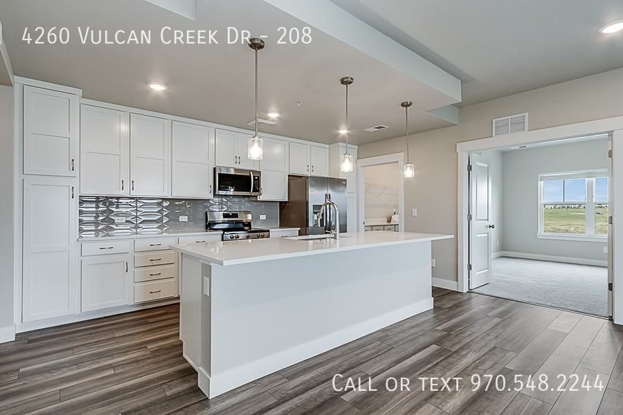 4260 Vulcan Creek Dr #208 - Photo 5 of 34