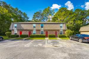 featured image of 40 St Victors Ln