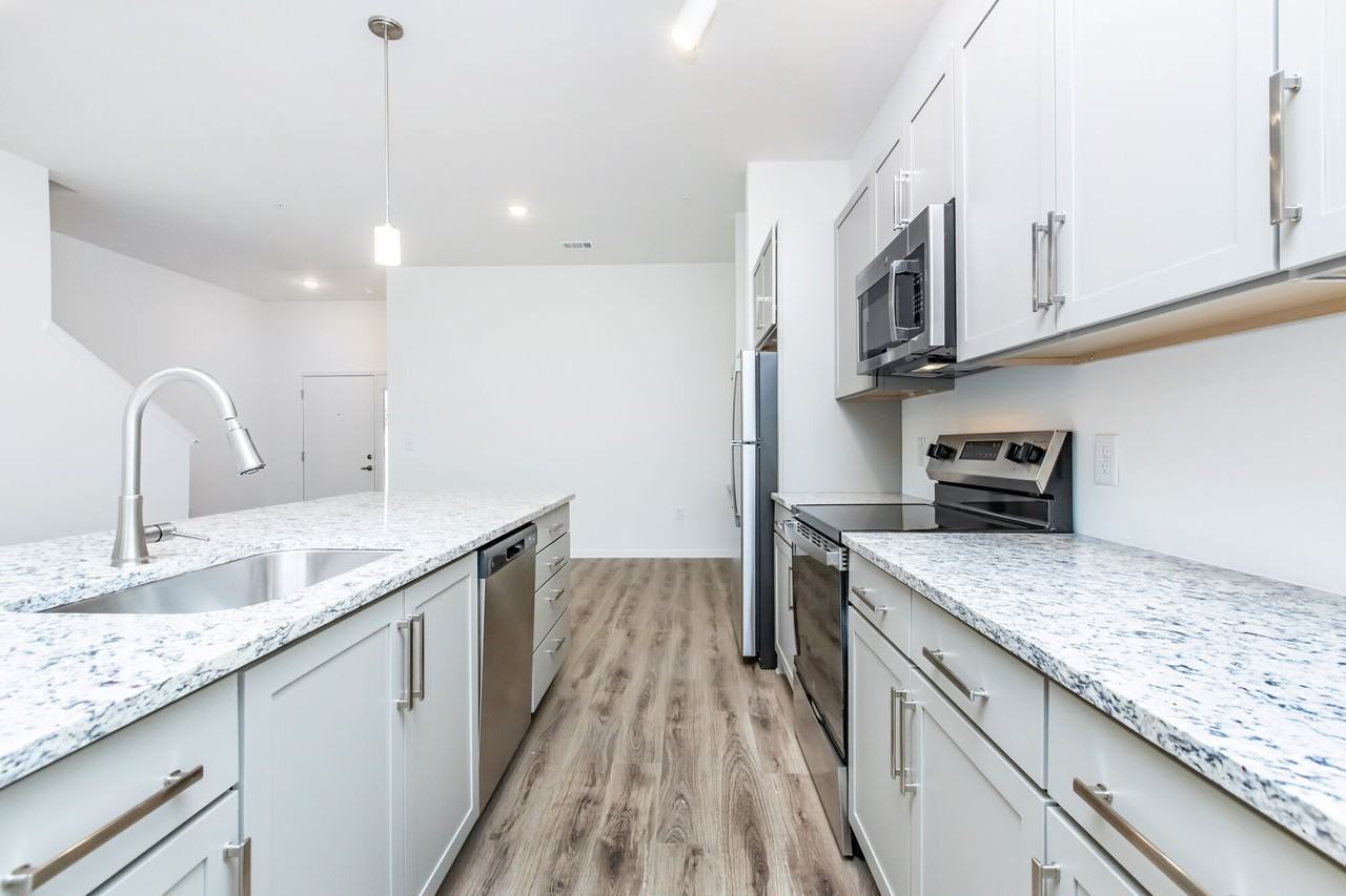 Sandpiper Terrace - Photo 4 of 21