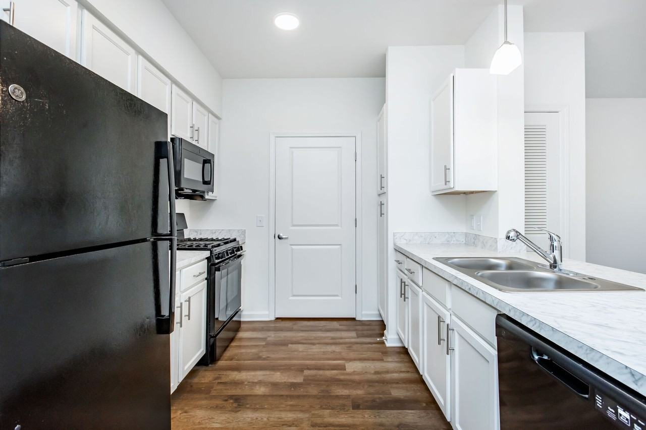 Wimberly Manor, A 62+ Community - Photo 3 of 18