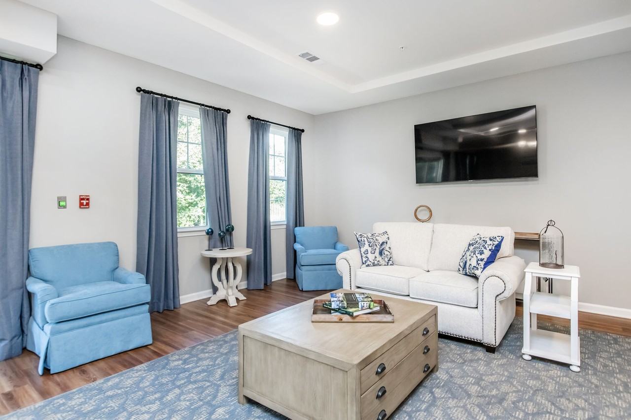 Wimberly Manor, A 62+ Community - Photo 7 of 18