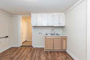 Edgerton Duplex 2 - Photo 1 of 1
