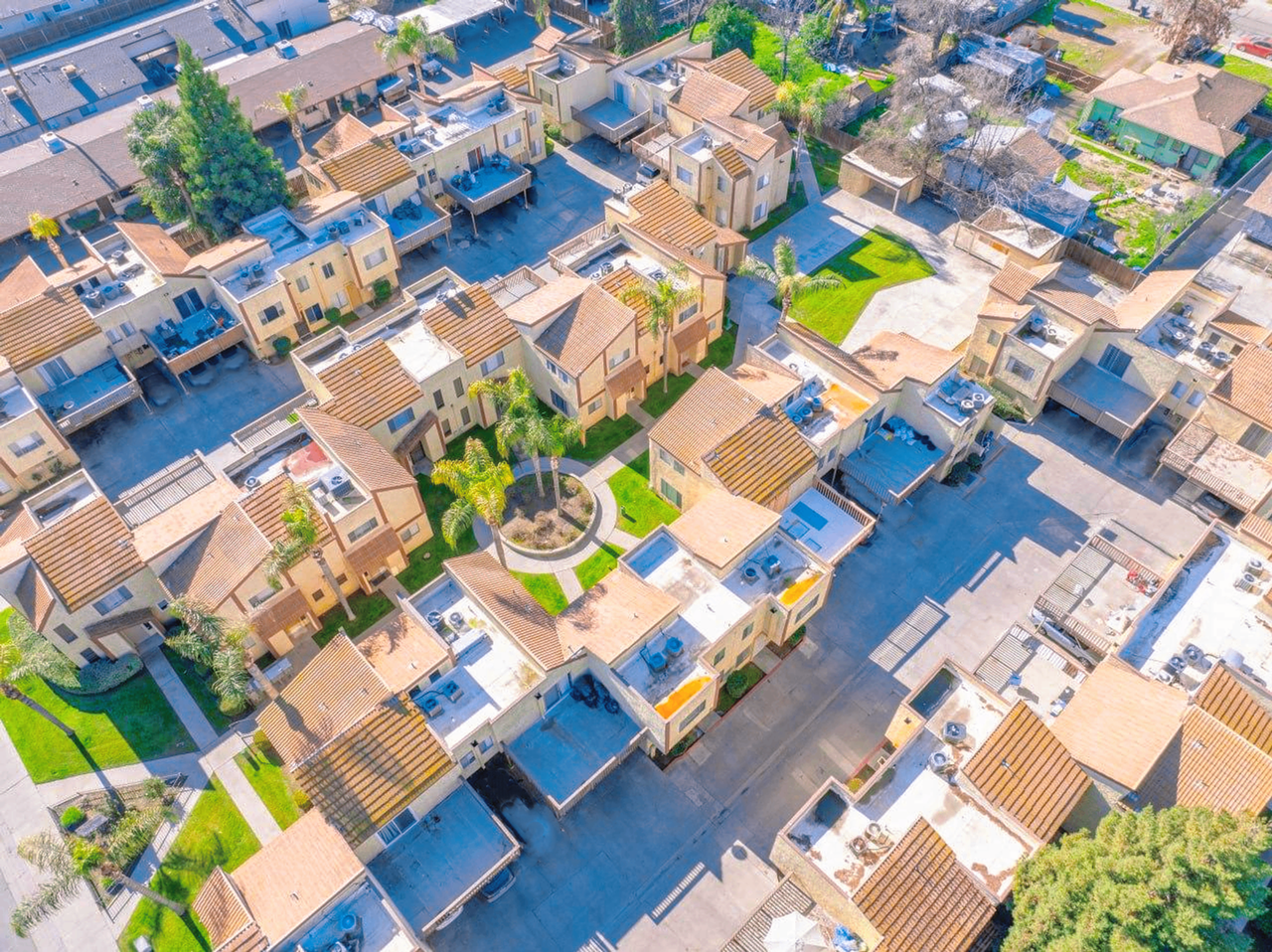 Mission Villa Town Homes - Photo 3 of 40