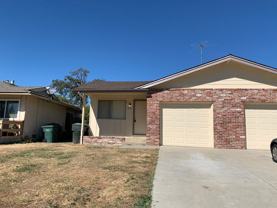 Cute 2 bedroom, 2 bath duplex available NOW! - Photo 1 of 1