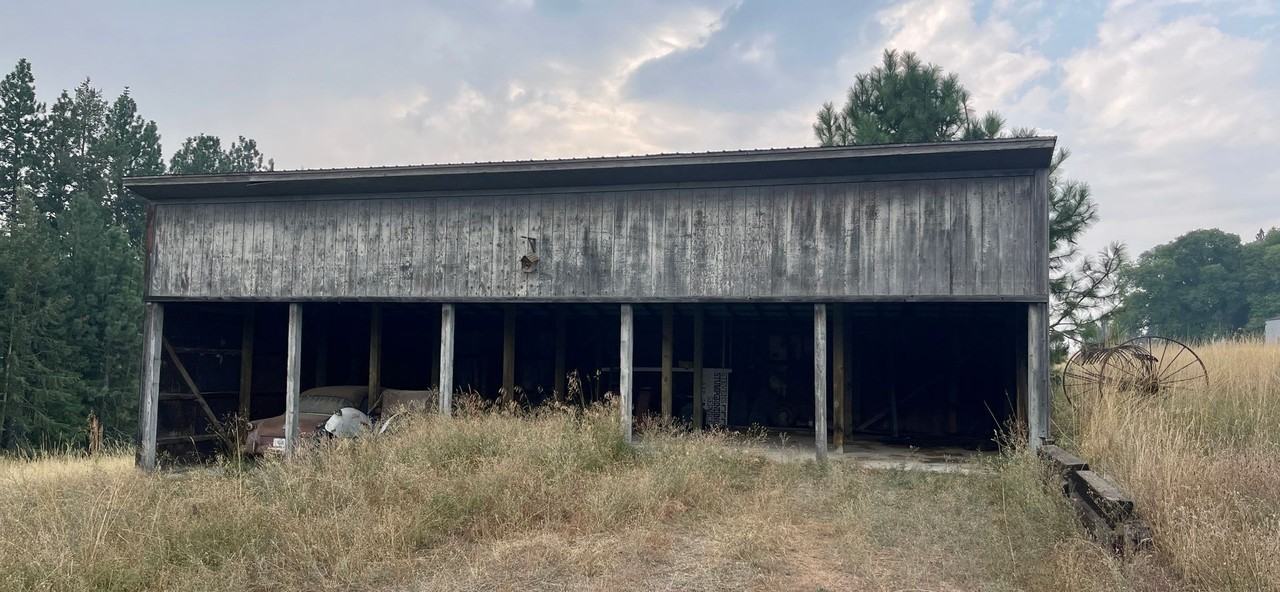 4780 Highway 2 - Photo 7 of 42