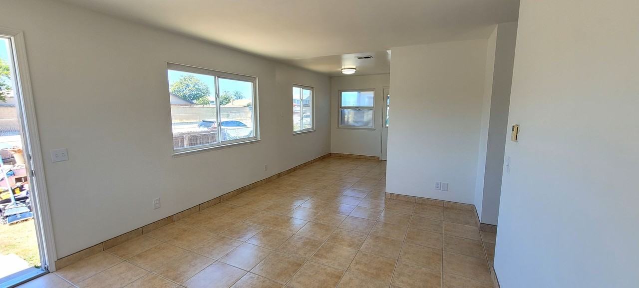 3120 Olds Rd - Photo 3 of 11