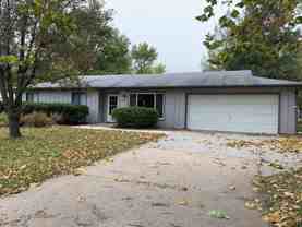 124 Harvey Dr - Photo 1 of 1