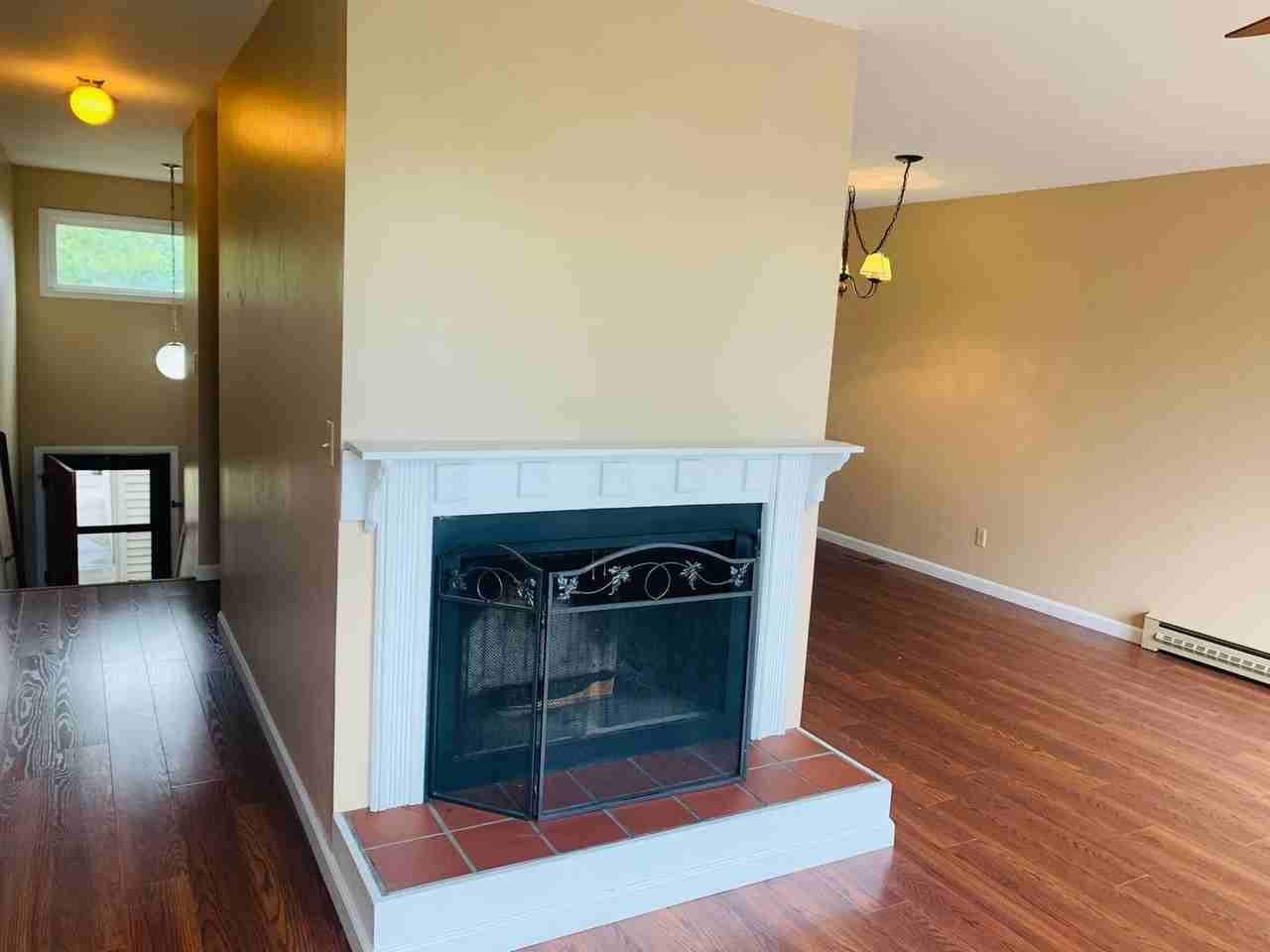 2340 55th St #20 - Photo 4 of 12