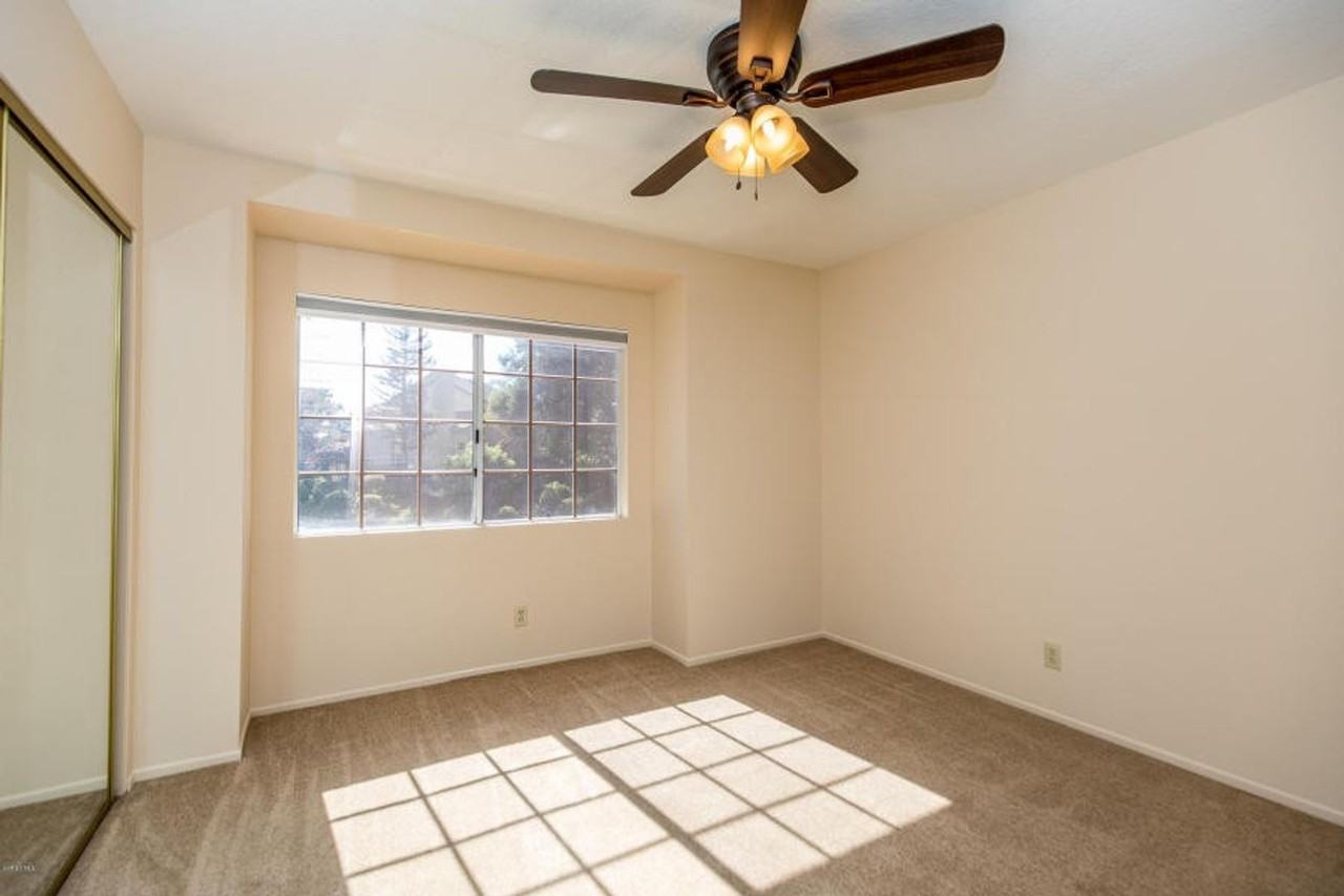 1040 Amberton Ln - Photo 7 of 29