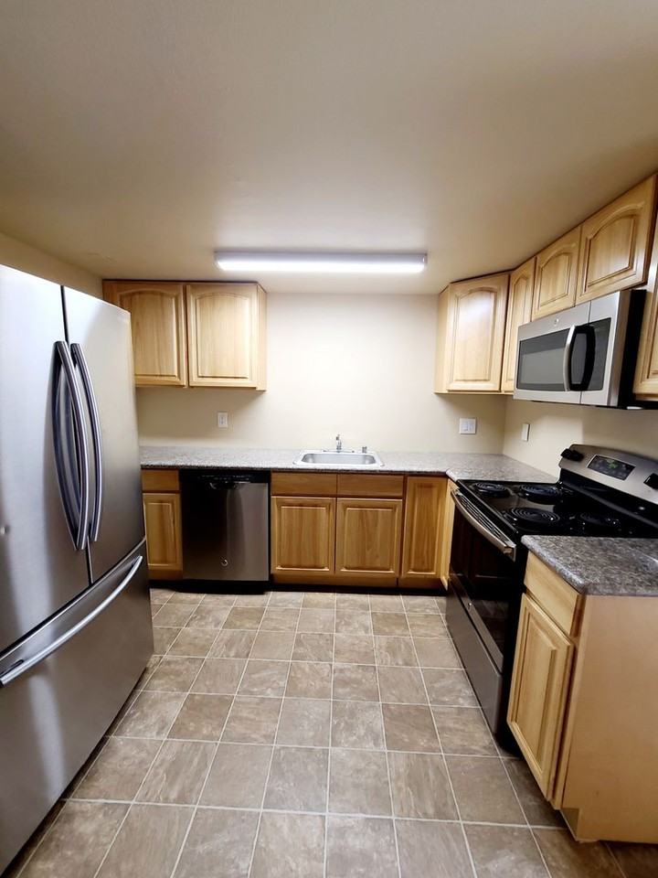 19A Brookhaven Ct - Photo 3 of 8