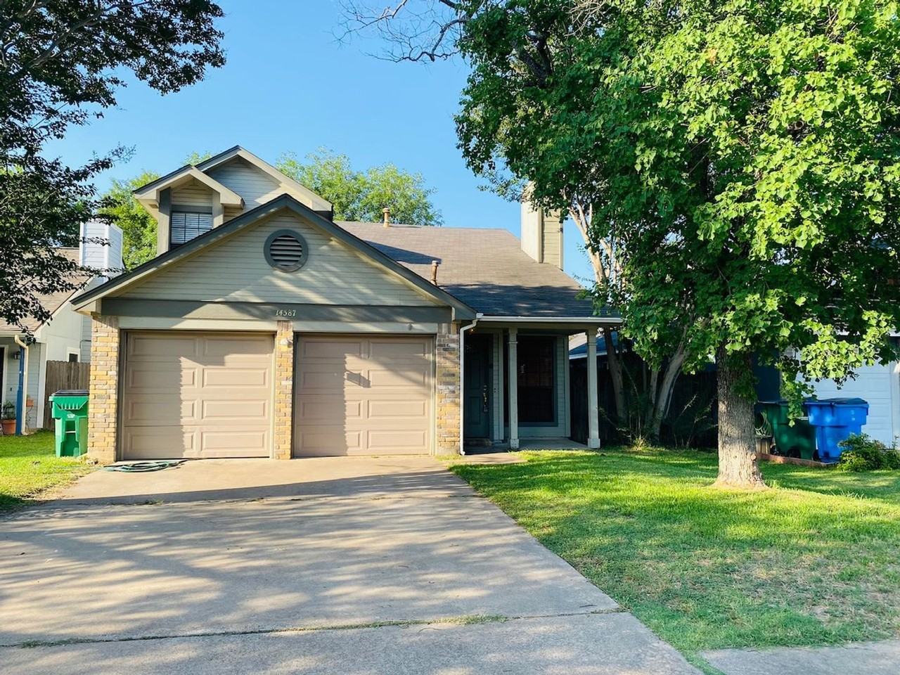 14587 Robert I Walker Blvd - Photo 2 of 16