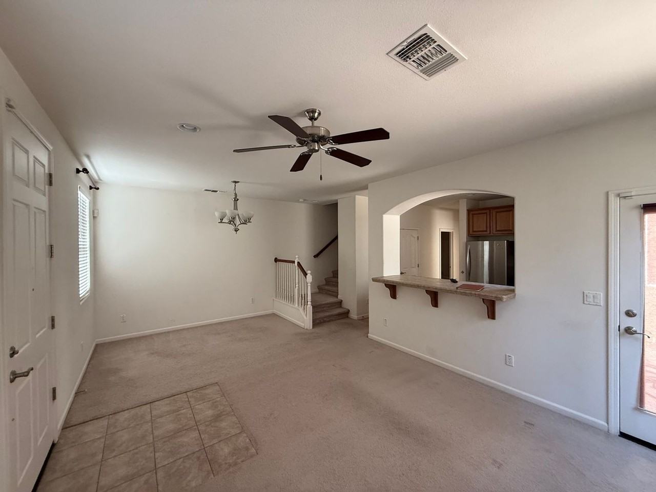 2912 Mojave Dr - Photo 2 of 12