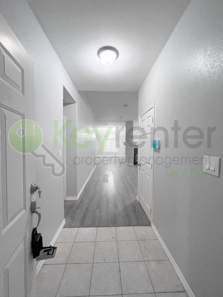 3308 San Benito - Photo 6 of 40