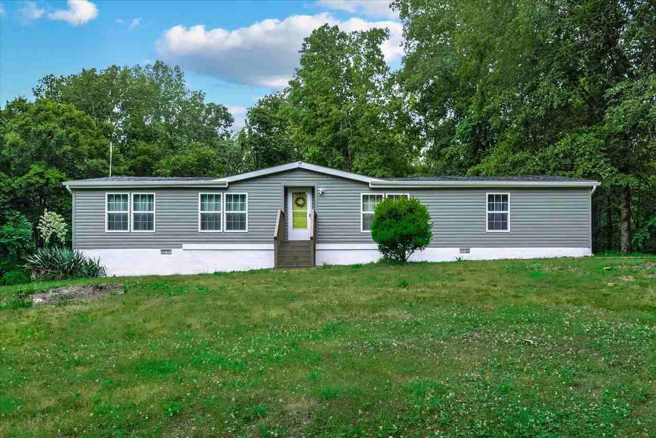 210 Marengo Ct - Photo 2 of 26